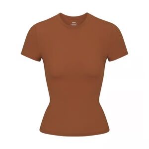 Skims fits everybody bronze t shirt size XS